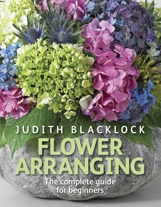 Flower Arranging - A complete guide for beginners